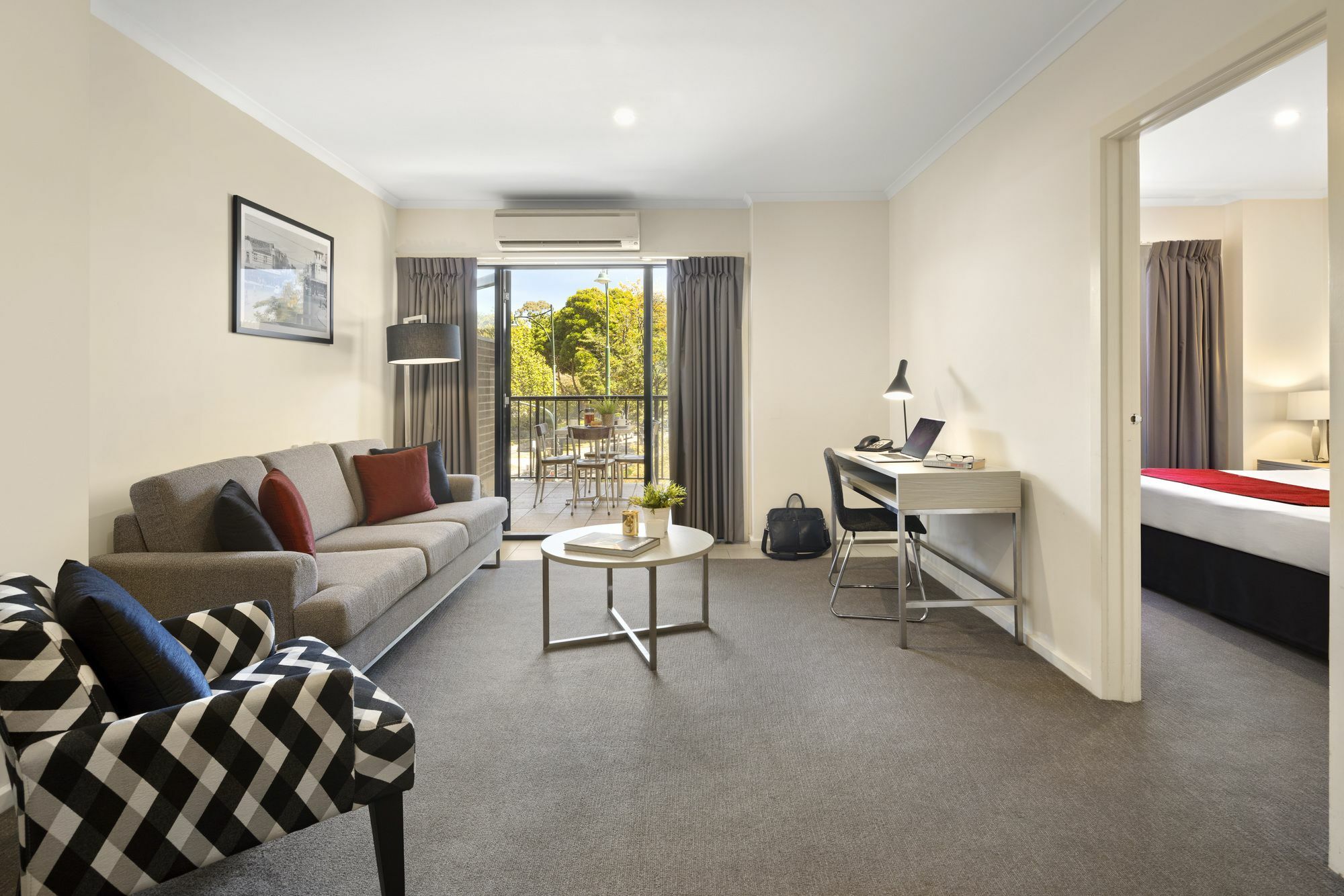 เควสท์มอนต์อัลเบิร์ตเซอรซิสอพาร์ตเมนท์ Aparthotel บ็อกซ์ฮิลล์ ภายนอก รูปภาพ